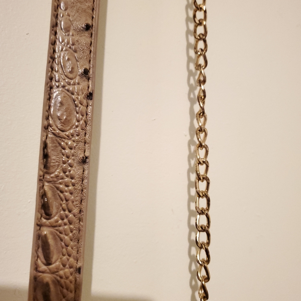 Handbag - Picture 2 of 3